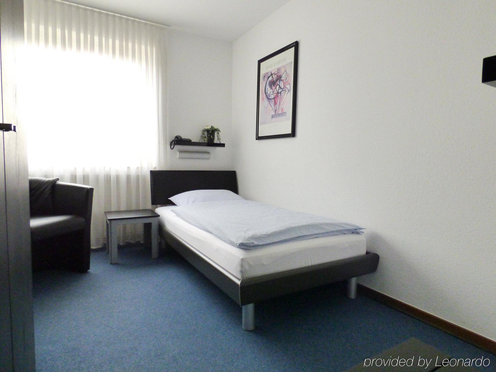Hotel Alt Buettgen カールスト エクステリア 写真