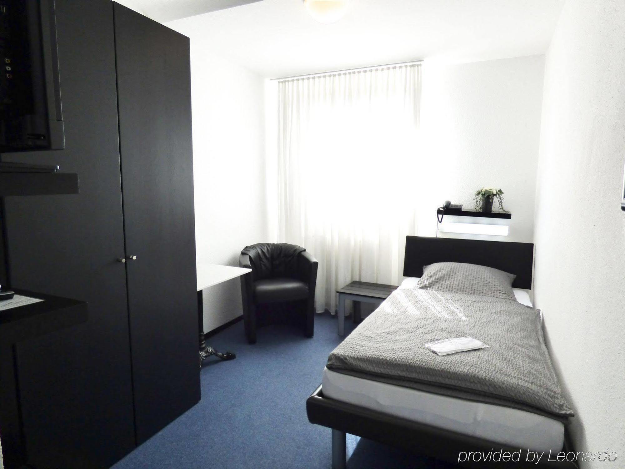 Hotel Alt Buettgen カールスト エクステリア 写真