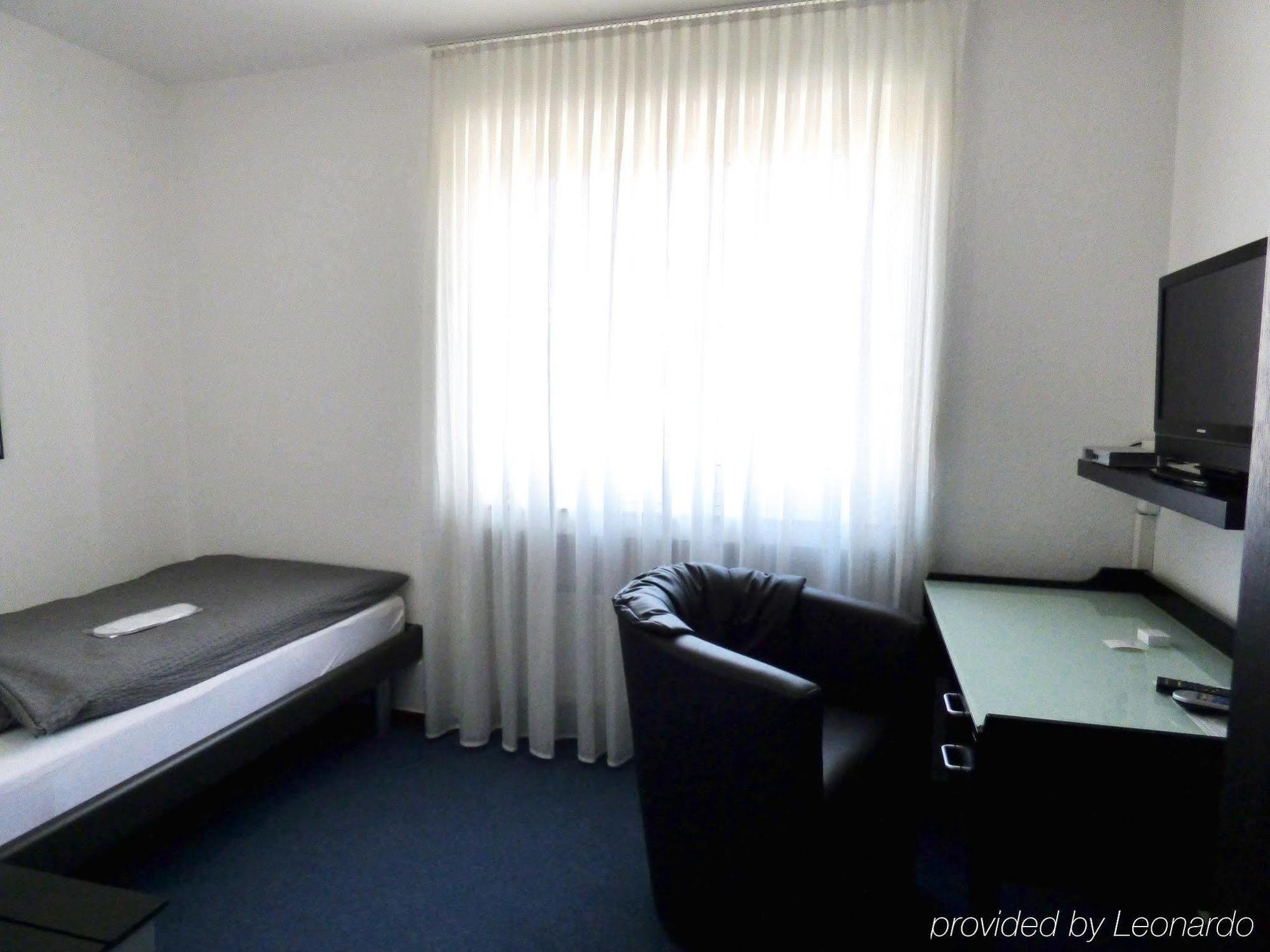 Hotel Alt Buettgen カールスト エクステリア 写真